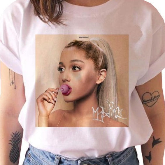Dámske tričko s potlačou Ariany Grande