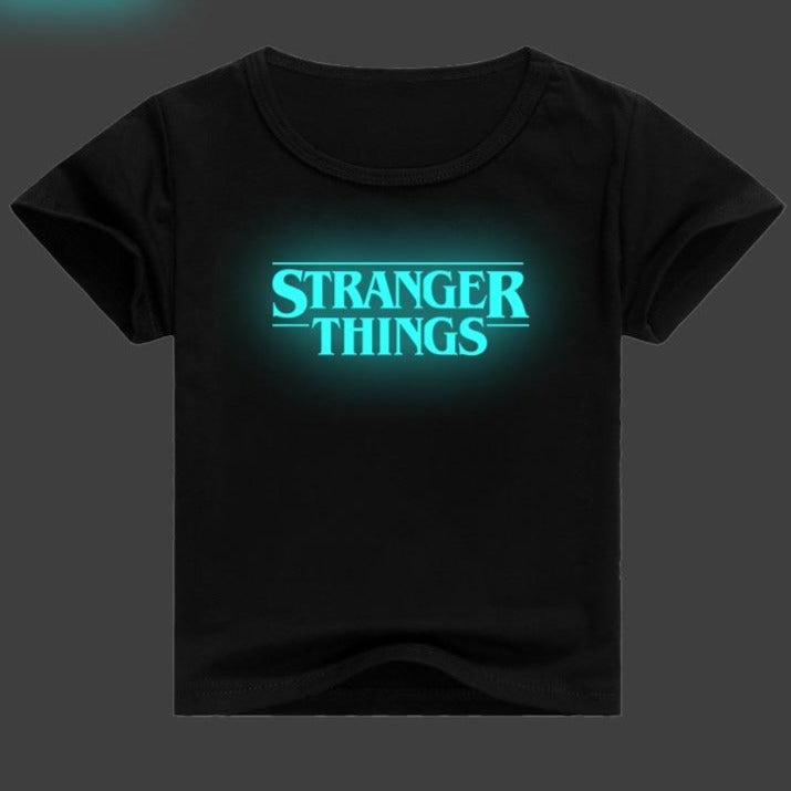 Tričko s nápisom Stranger Things