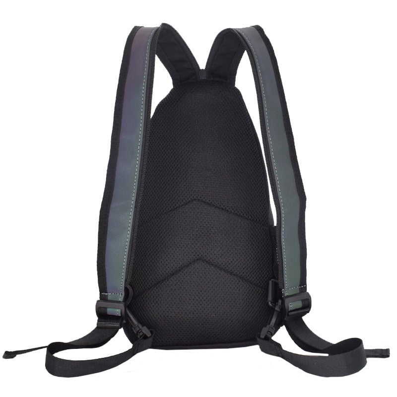 Dámsky geometrický batoh s otvorom na slúchadlá
